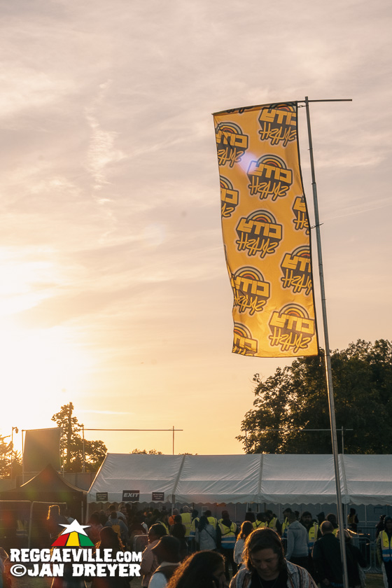 Chronixx, Skillibeng, Seani B