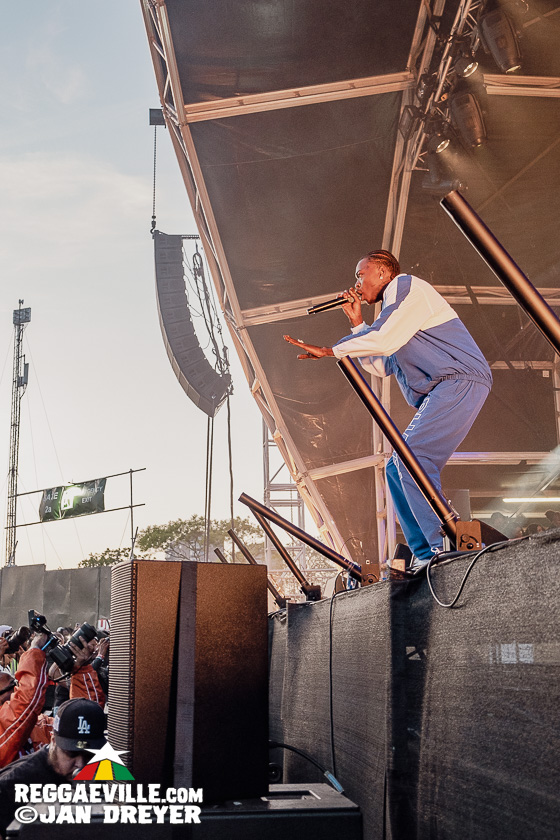 Chronixx, Skillibeng, Seani B