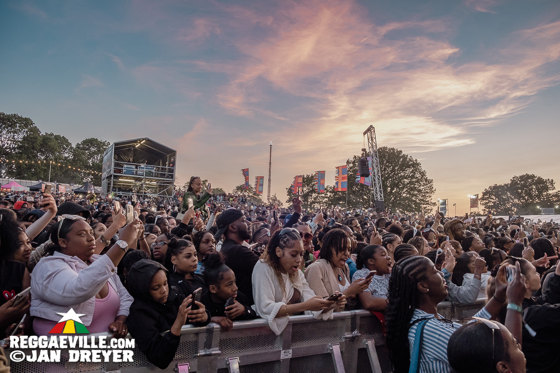 Chronixx, Skillibeng, Seani B