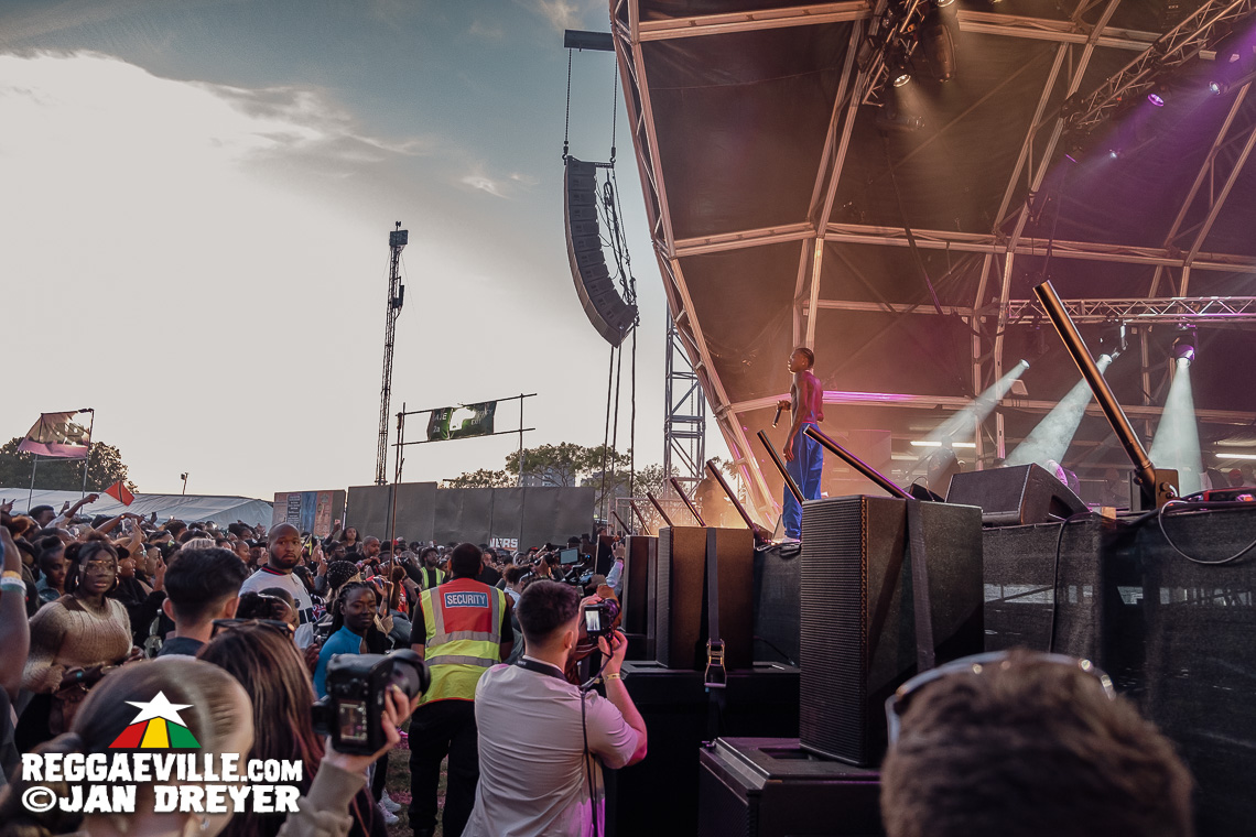 Chronixx, Skillibeng, Seani B