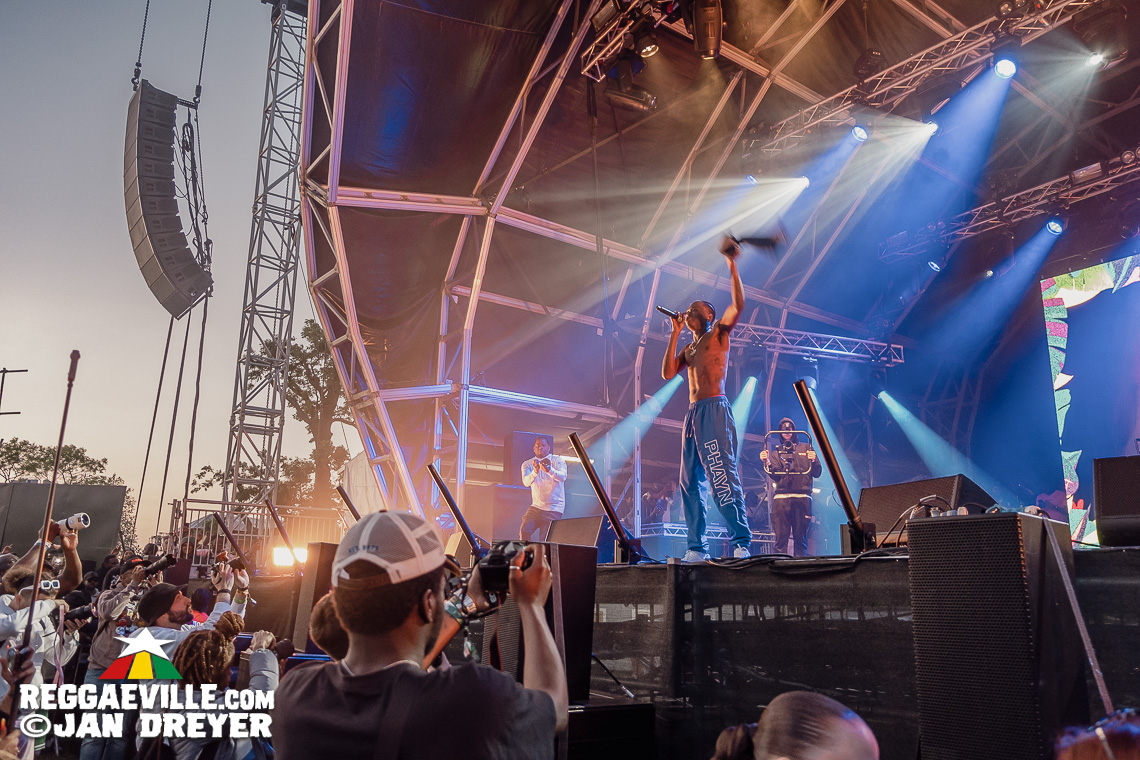 Chronixx, Skillibeng, Seani B