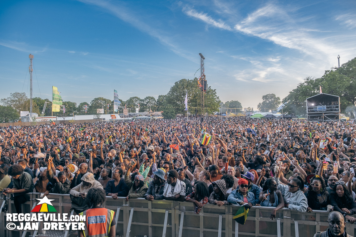 Chronixx, Skillibeng, Seani B