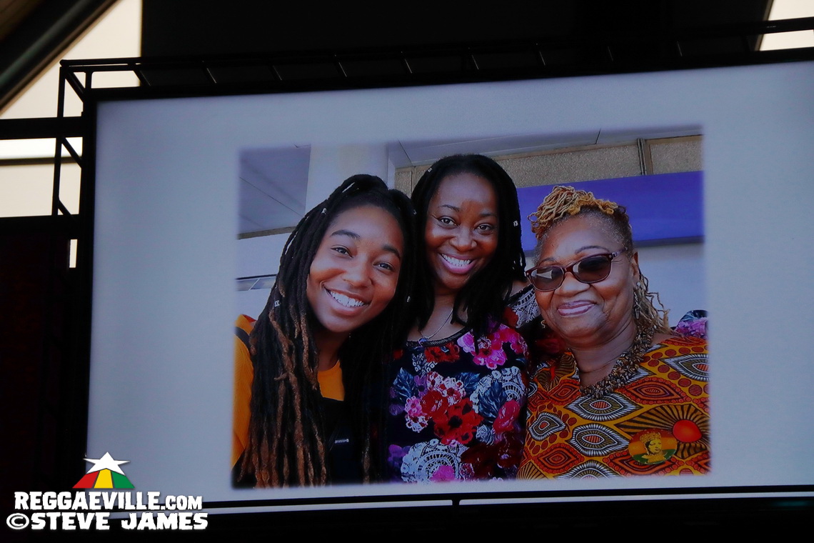 Claudette V. Kemp - Funeral Service