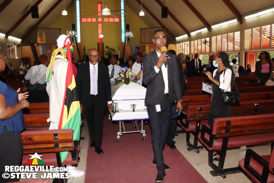 Claudette V. Kemp - Funeral Service