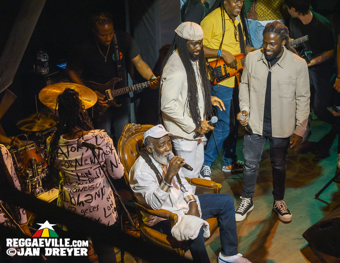 Freddie McGregor feat. Stephen & Chino plus Beenie Man & Tippa Irie