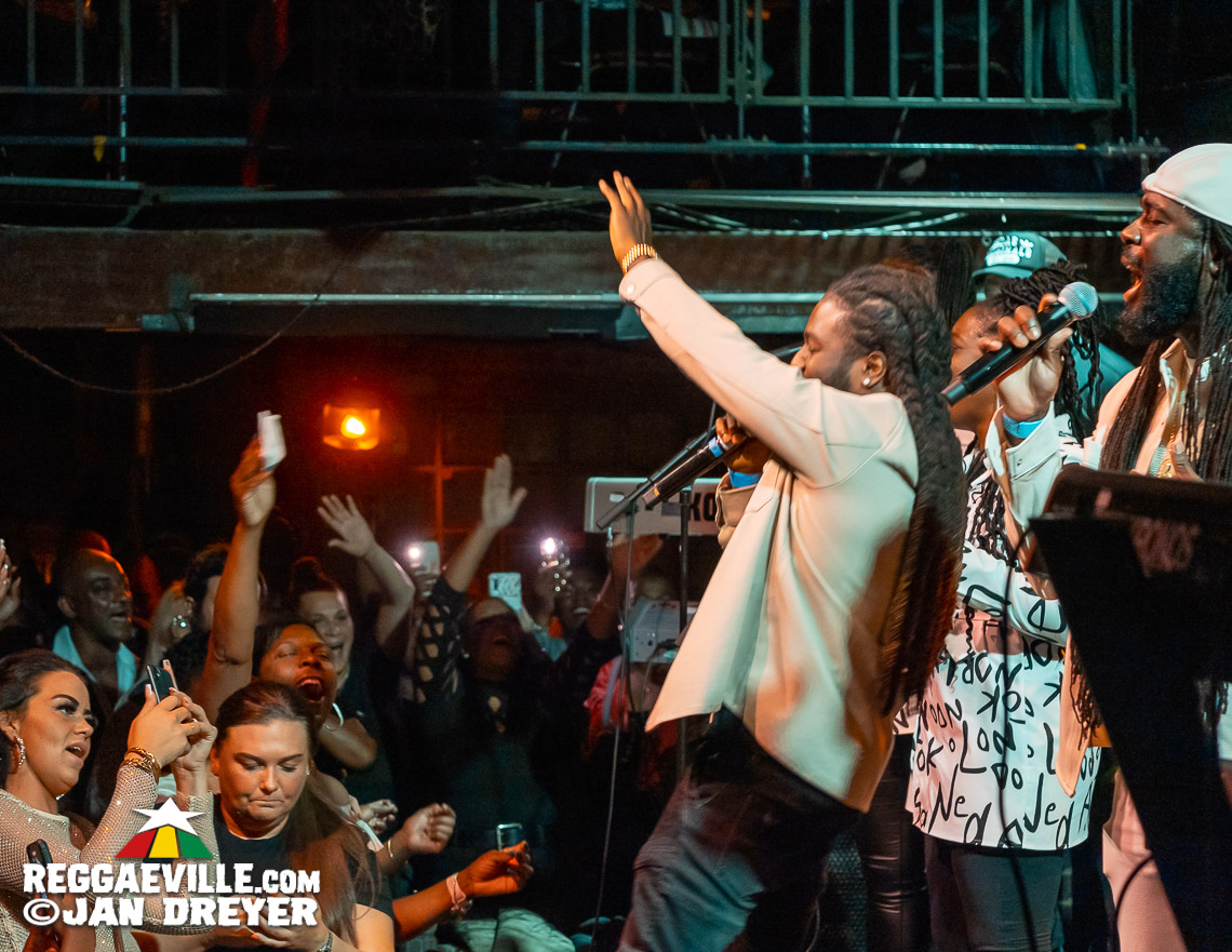 Freddie McGregor feat. Stephen & Chino plus Beenie Man & Tippa Irie