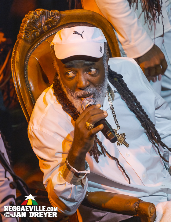 Freddie McGregor feat. Stephen & Chino plus Beenie Man & Tippa Irie