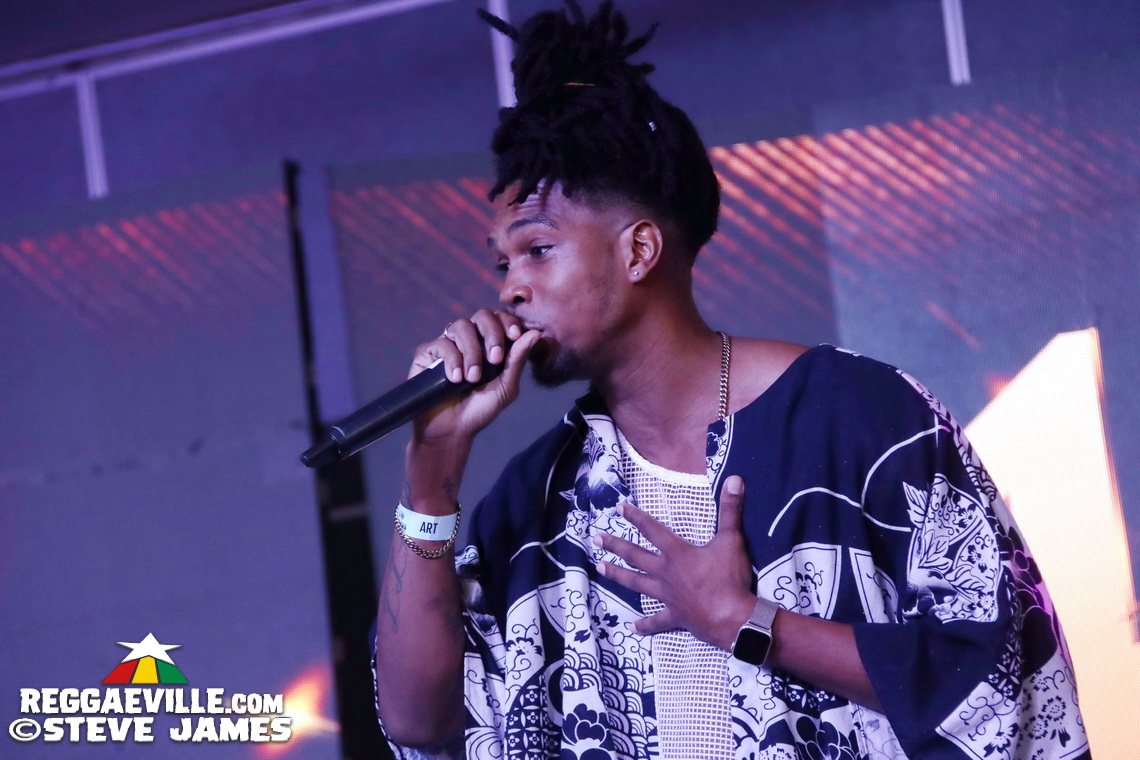 Kabaka Pyramid, Spice, Bounty Killer, Glen Washington...