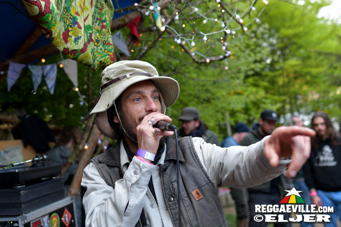 Toroki + Isaya feat. Piya Zawa & Zion Garden & Stella Brown