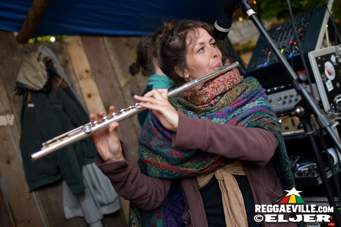 Toroki + Isaya feat. Piya Zawa & Zion Garden & Stella Brown