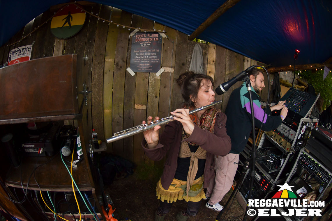 Toroki + Isaya feat. Piya Zawa & Zion Garden & Stella Brown