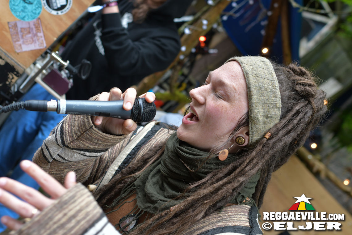 Toroki + Isaya feat. Piya Zawa & Zion Garden & Stella Brown