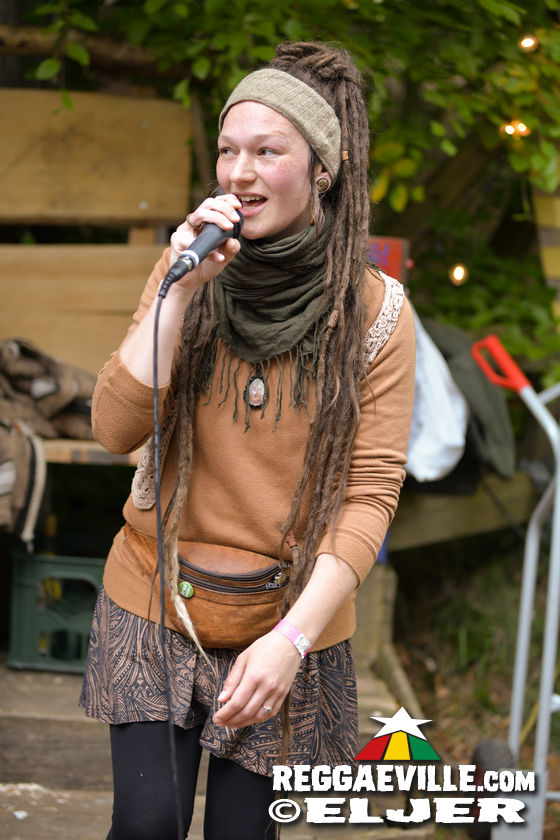 Toroki + Isaya feat. Piya Zawa & Zion Garden & Stella Brown