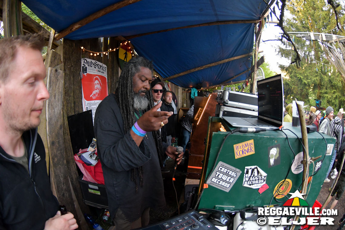 Ras Tinny & Soulfood Sound, Roots Plague Soundsystem