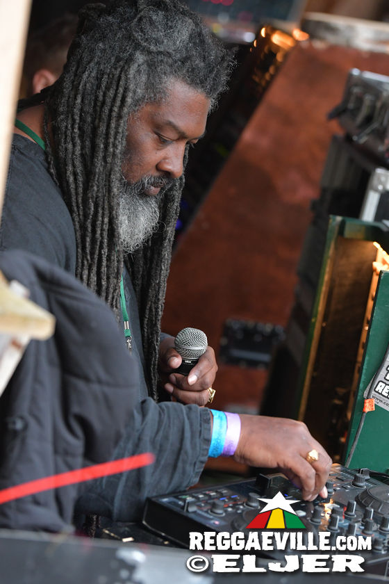 Ras Tinny & Soulfood Sound, Roots Plague Soundsystem