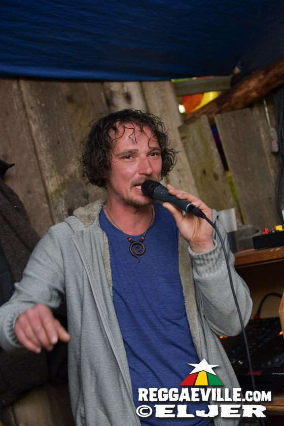 Ras Tinny & Soulfood Sound, Roots Plague Soundsystem