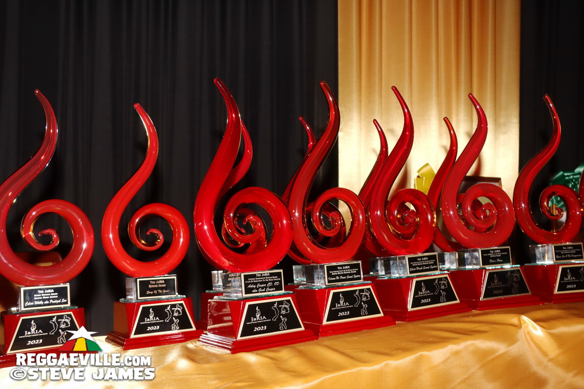 Stephen McGregor, Linval Thompson, Grub Cooper...