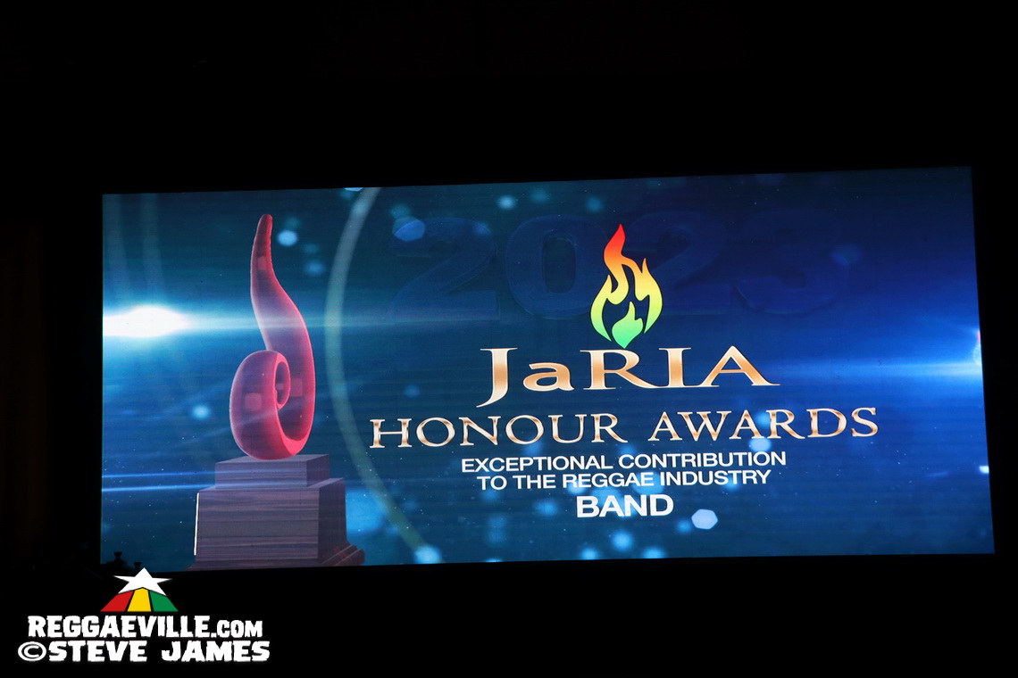 Horace Andy, Sharon Marley, Patricia Meschino...