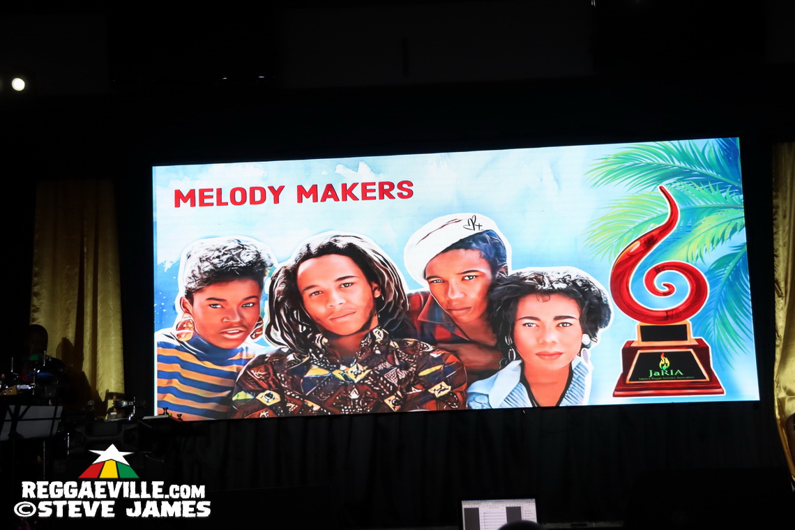 Horace Andy, Sharon Marley, Patricia Meschino...