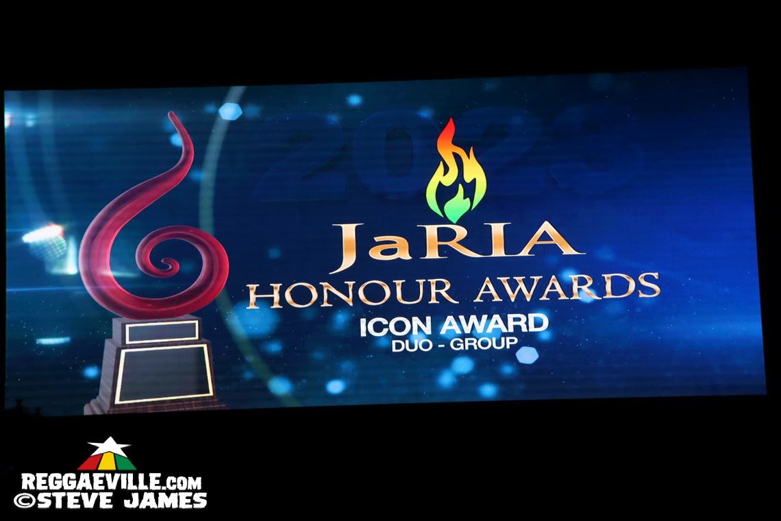 Horace Andy, Sharon Marley, Patricia Meschino...