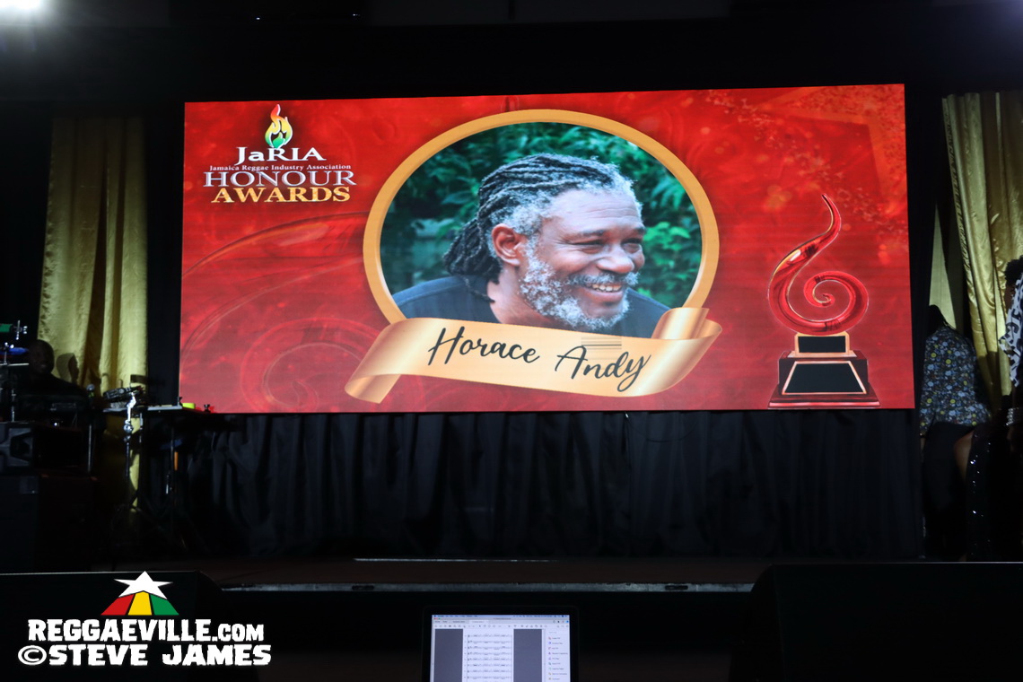 Horace Andy, Sharon Marley, Patricia Meschino...