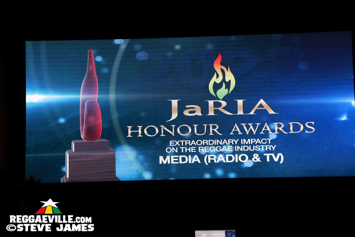 Horace Andy, Sharon Marley, Patricia Meschino...