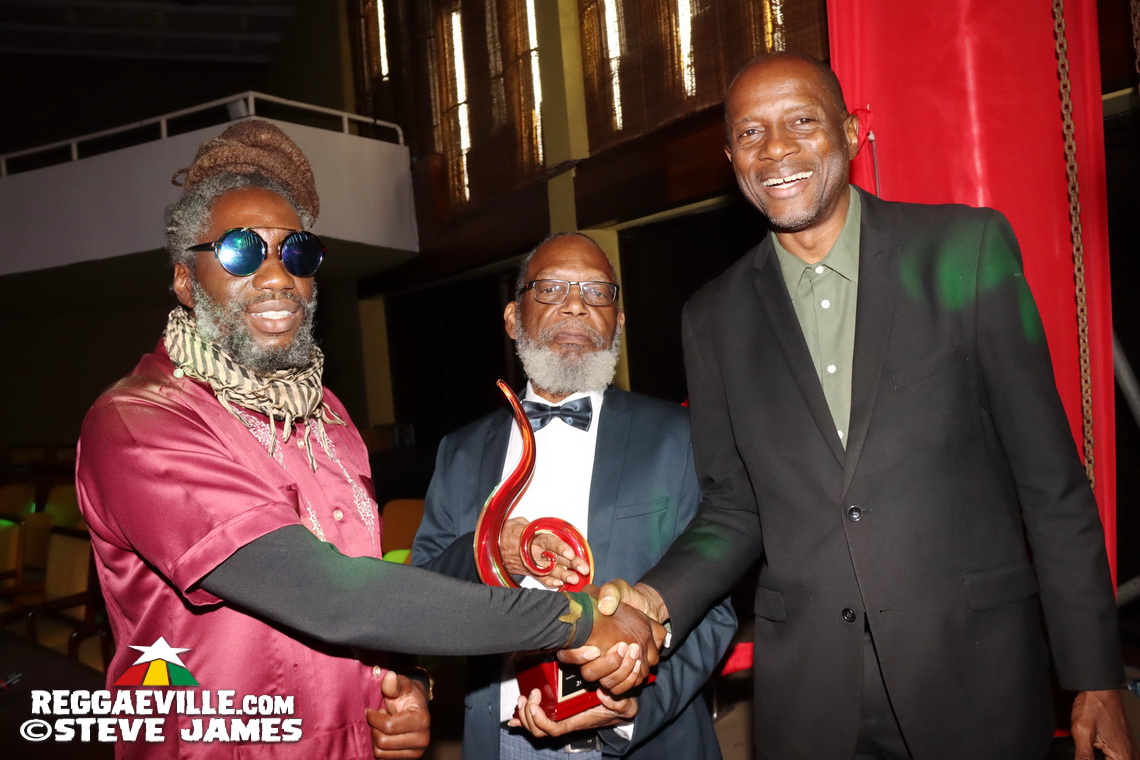 Marcia Griffiths, Ras-I...