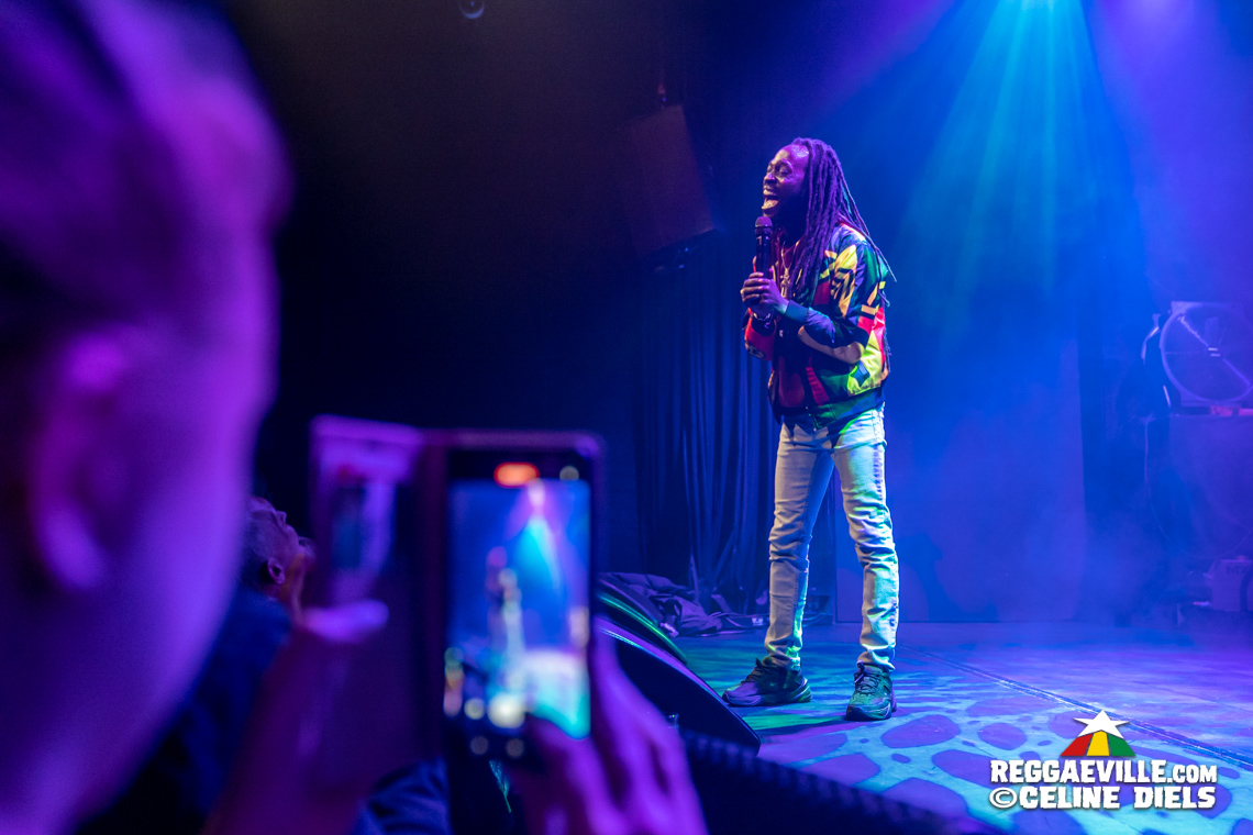 Jesse Royal with DJ Madbwoy