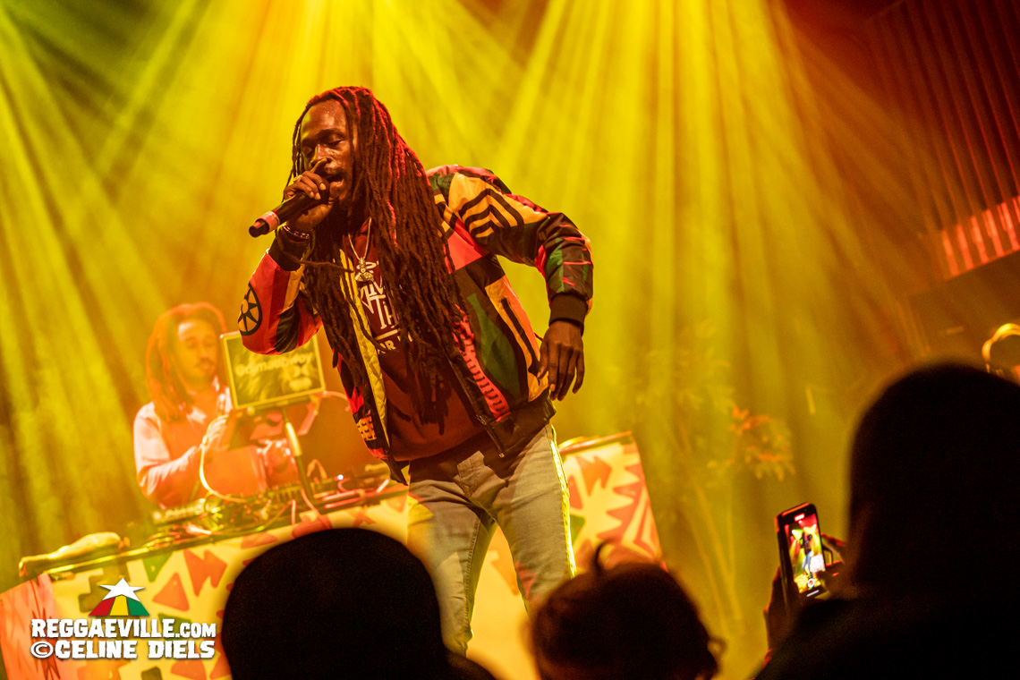 Jesse Royal with DJ Madbwoy