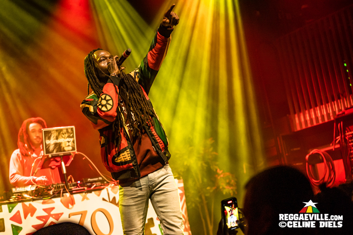 Jesse Royal with DJ Madbwoy