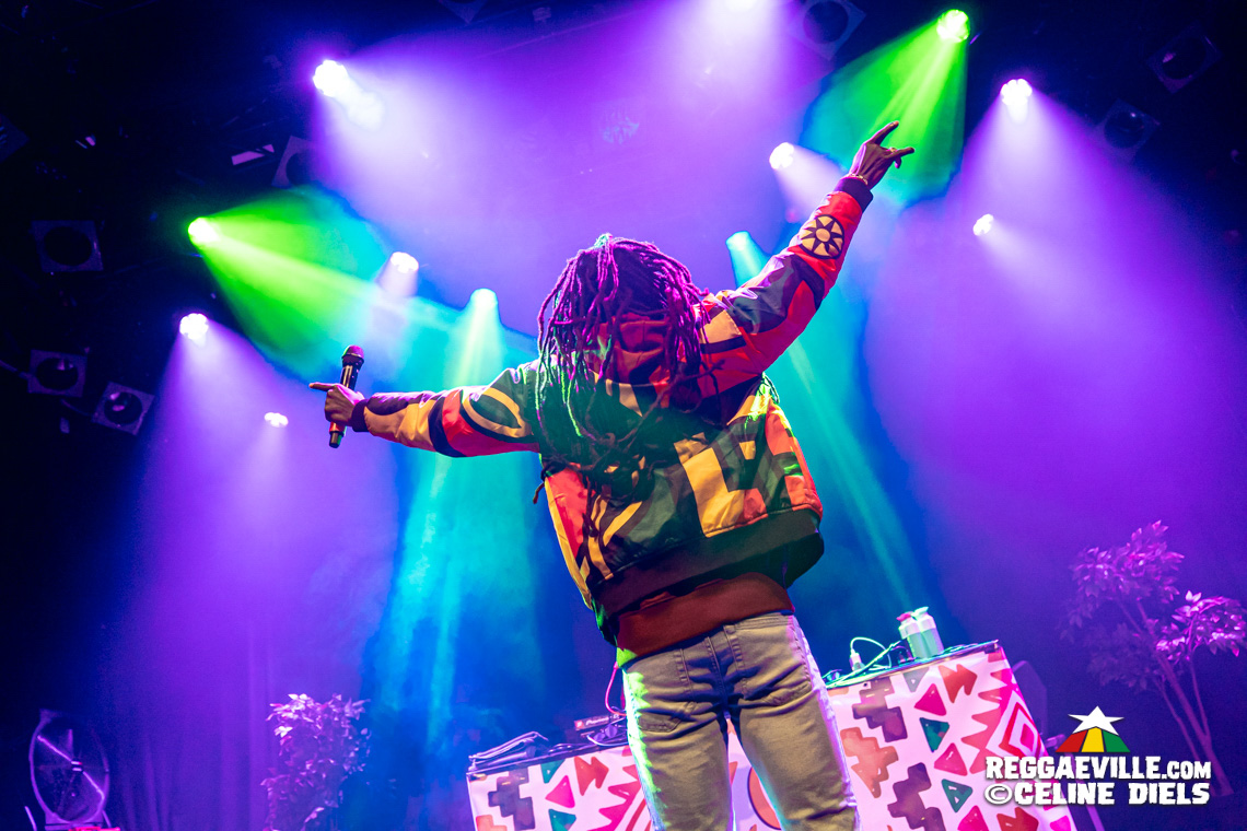 Jesse Royal with DJ Madbwoy