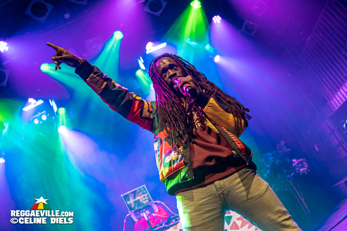 Jesse Royal with DJ Madbwoy