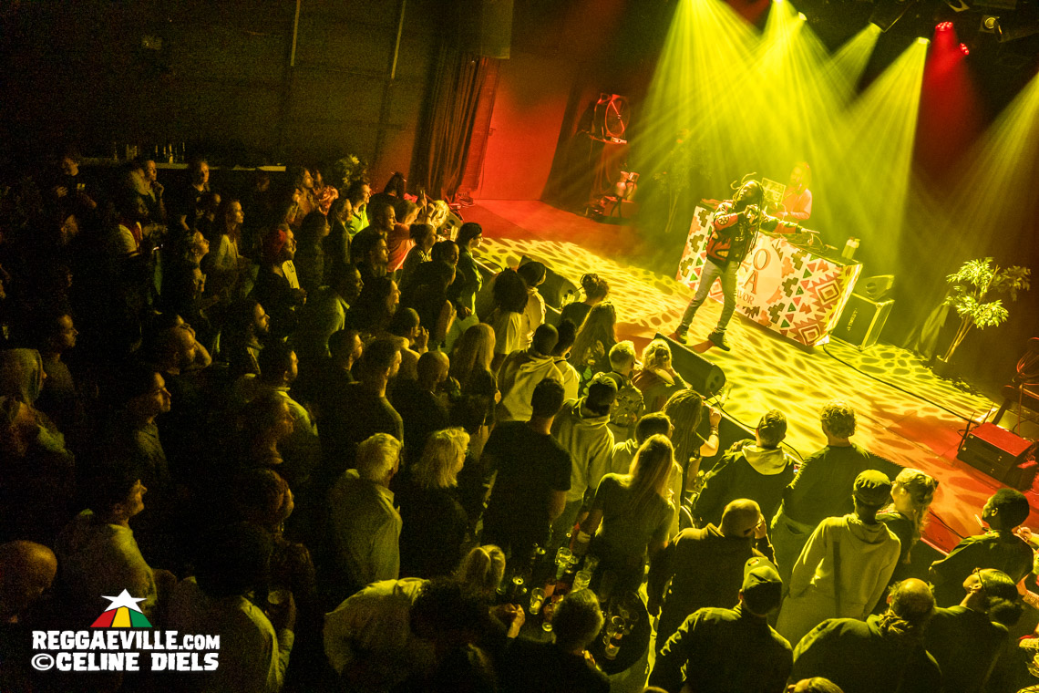 Jesse Royal with DJ Madbwoy