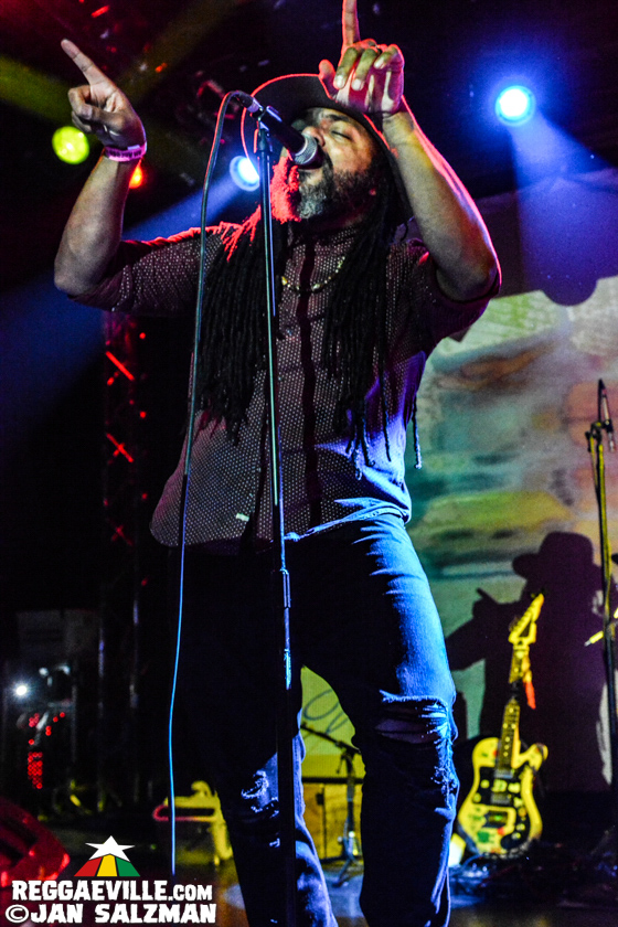 Johnny Clarke & The Fully Fullwood Band, The Steady 45s