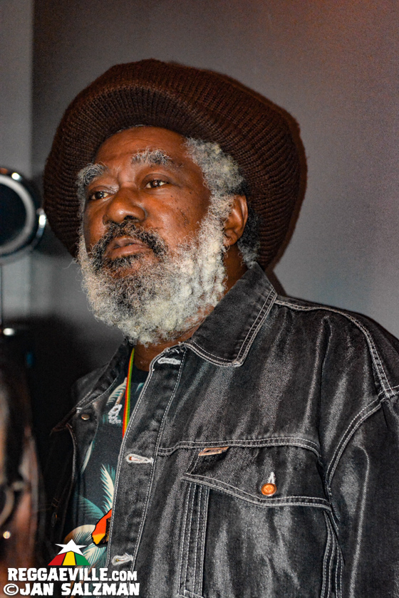 Johnny Clarke & The Fully Fullwood Band, The Steady 45s