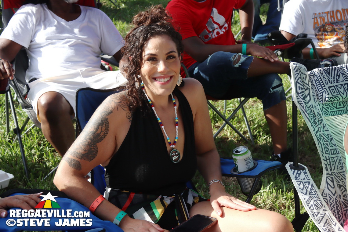 Inner Circle, I Octane, Alison Hinds, Locos Por Juana, The Dubplates