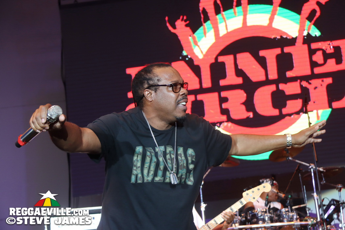 Inner Circle, I Octane, Alison Hinds, Locos Por Juana, The Dubplates