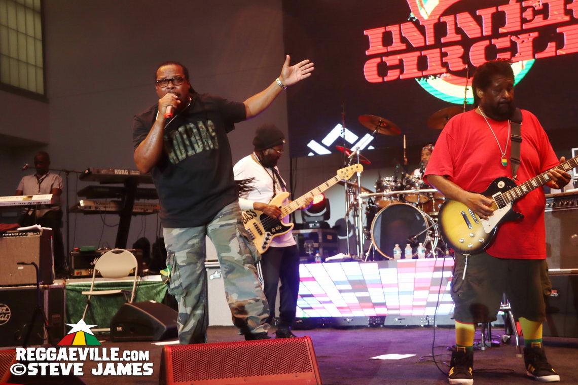 Inner Circle, I Octane, Alison Hinds, Locos Por Juana, The Dubplates