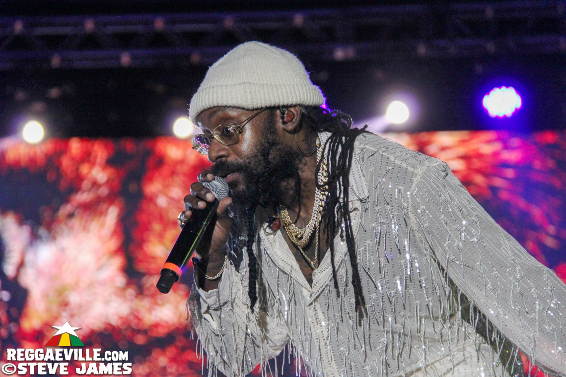 Marcia Griffiths, Tarrus Riley with Dean Fraser