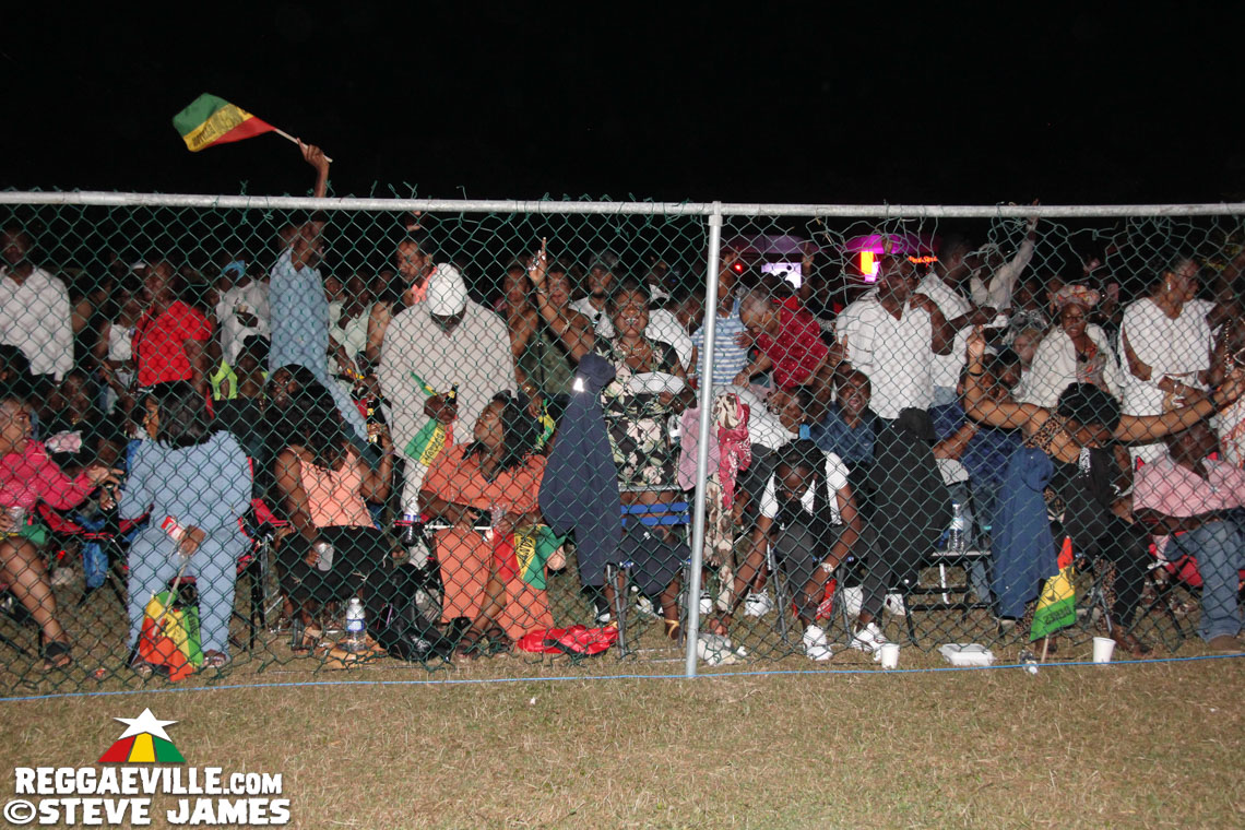 Marcia Griffiths, Tarrus Riley with Dean Fraser