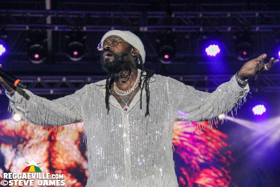 Marcia Griffiths, Tarrus Riley with Dean Fraser