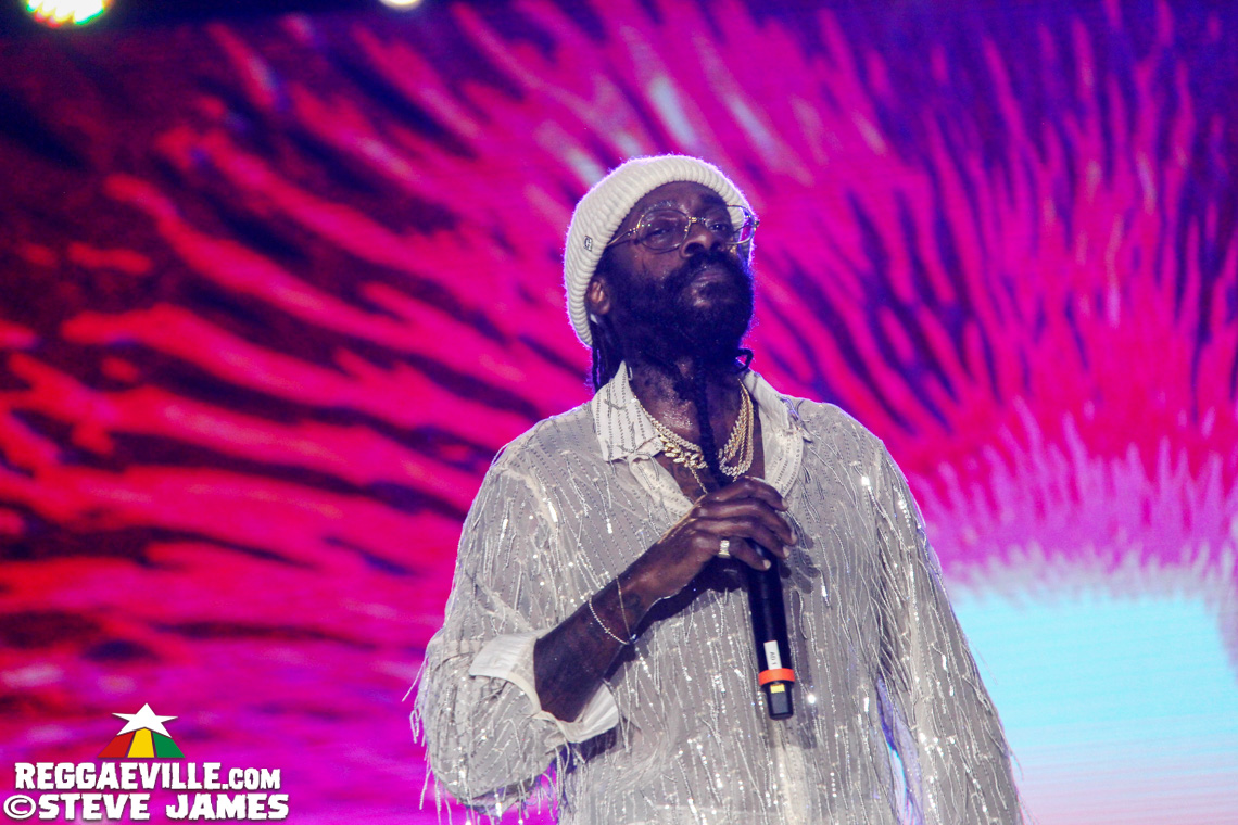 Marcia Griffiths, Tarrus Riley with Dean Fraser
