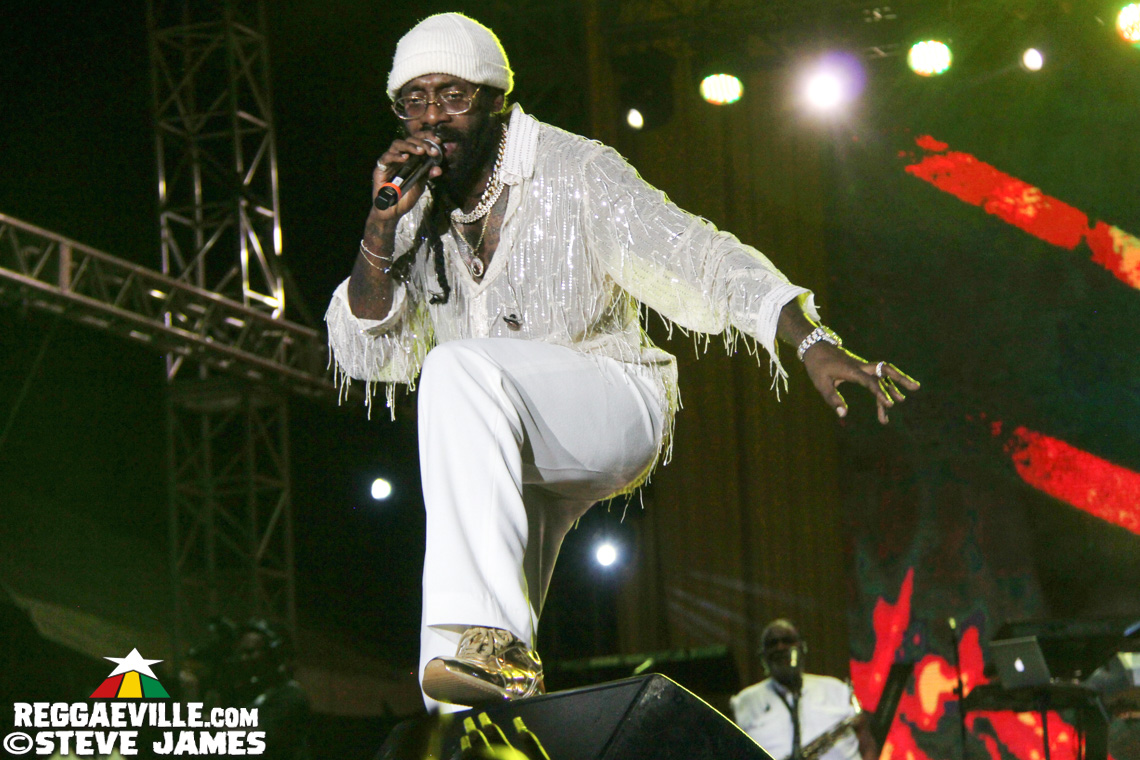 Marcia Griffiths, Tarrus Riley with Dean Fraser