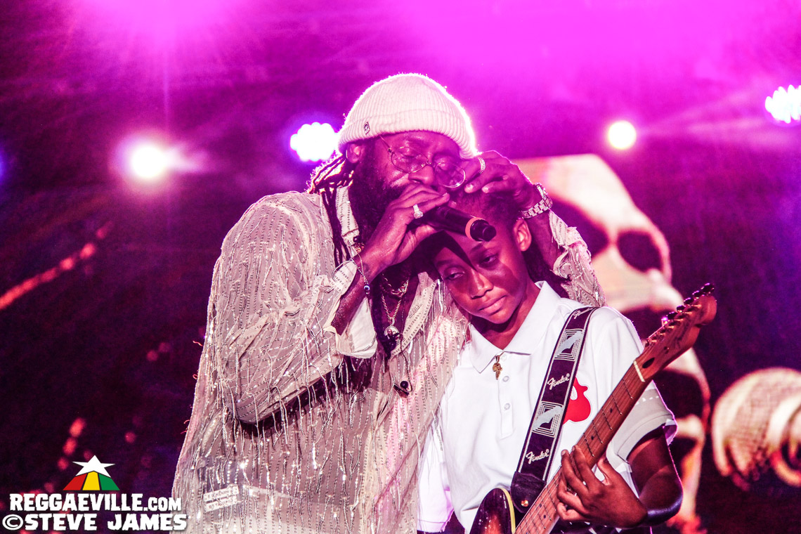 Marcia Griffiths, Tarrus Riley with Dean Fraser