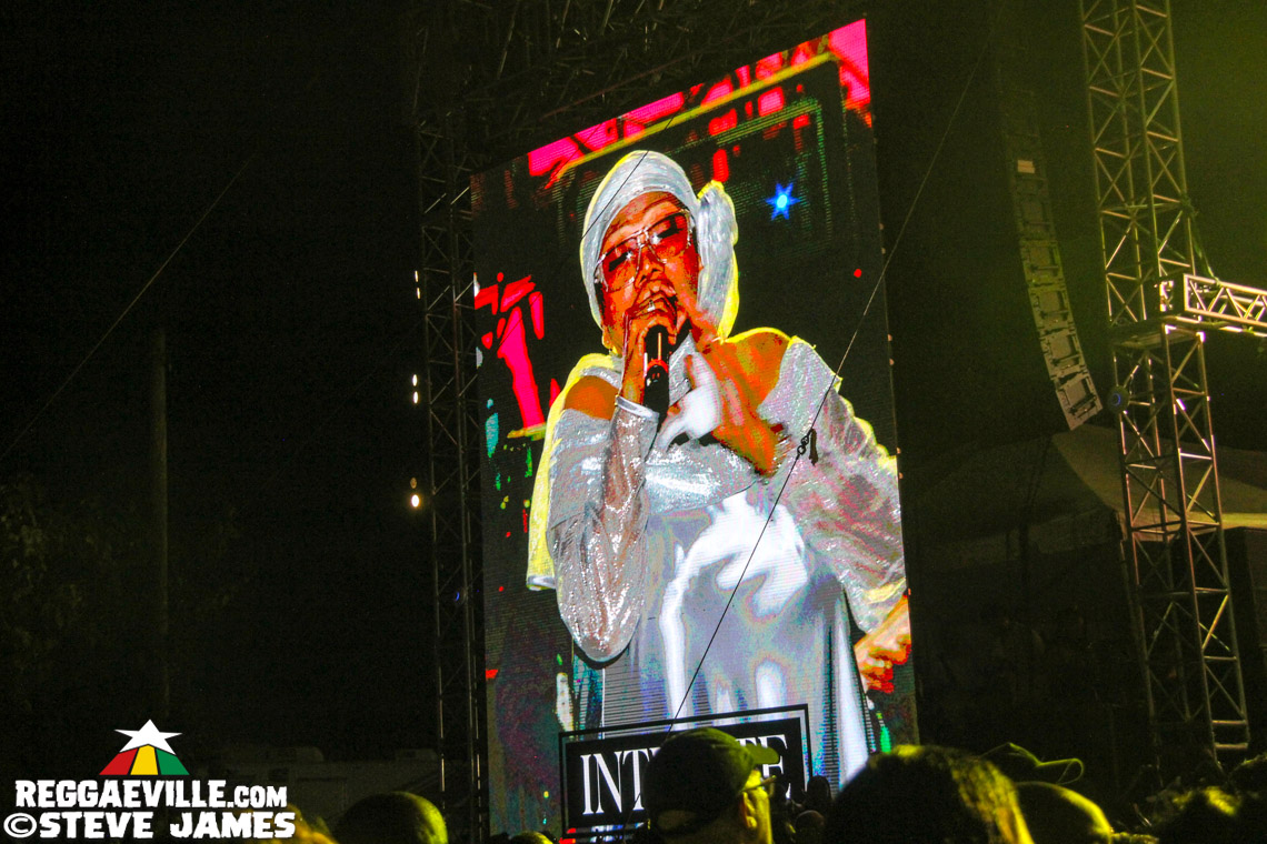 Marcia Griffiths, Tarrus Riley with Dean Fraser