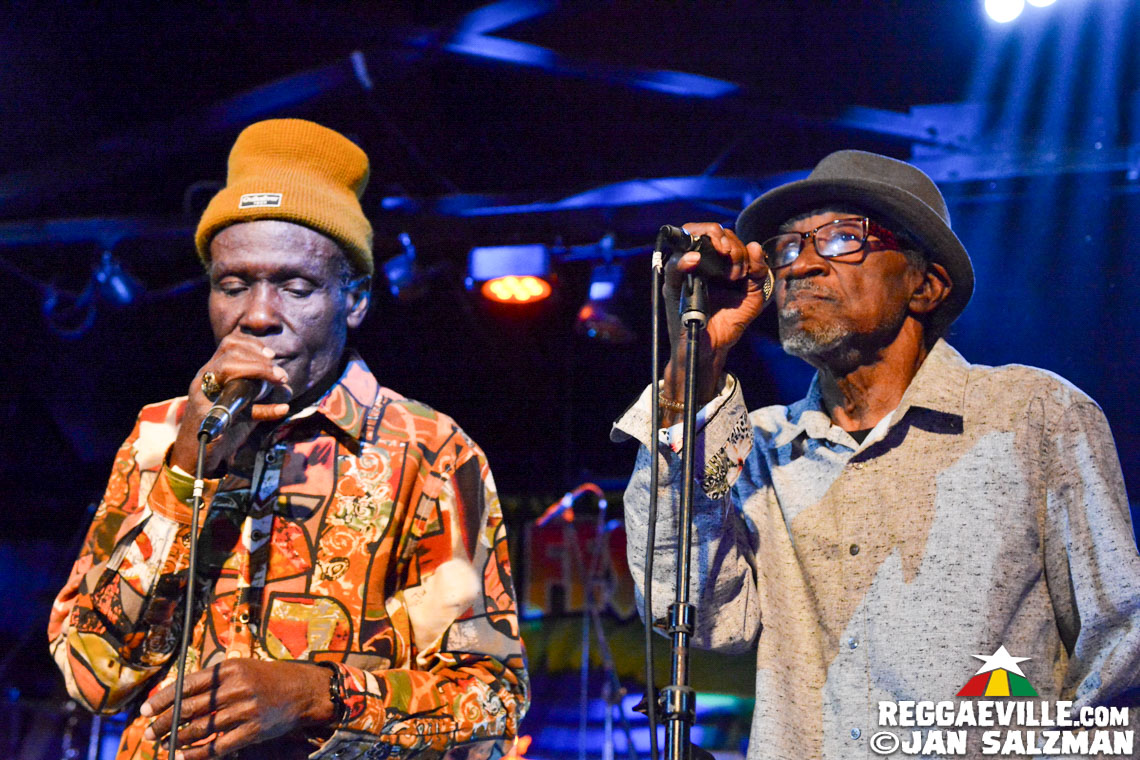 Wailing Souls, The Meditations, The Gladiators feat. Droop Lion
