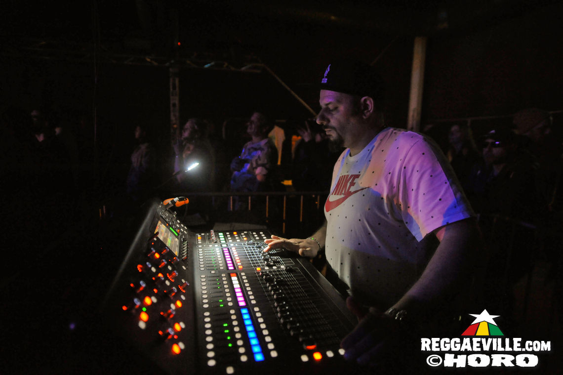 Mellow Mood with special guests INTI & Chaski