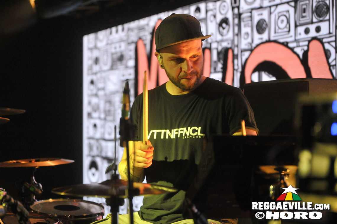 Mellow Mood with special guests INTI & Chaski