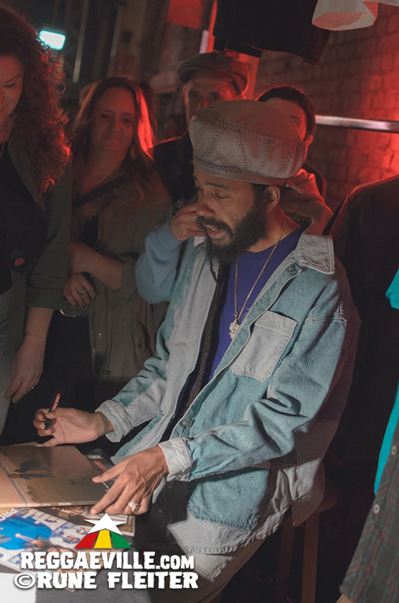 Protoje & Ziah .Push