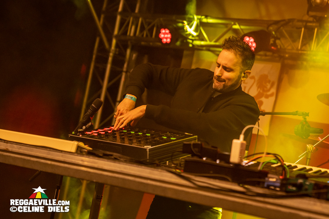 Marcus Gad & Tribe, ManuDigital, Eazzup